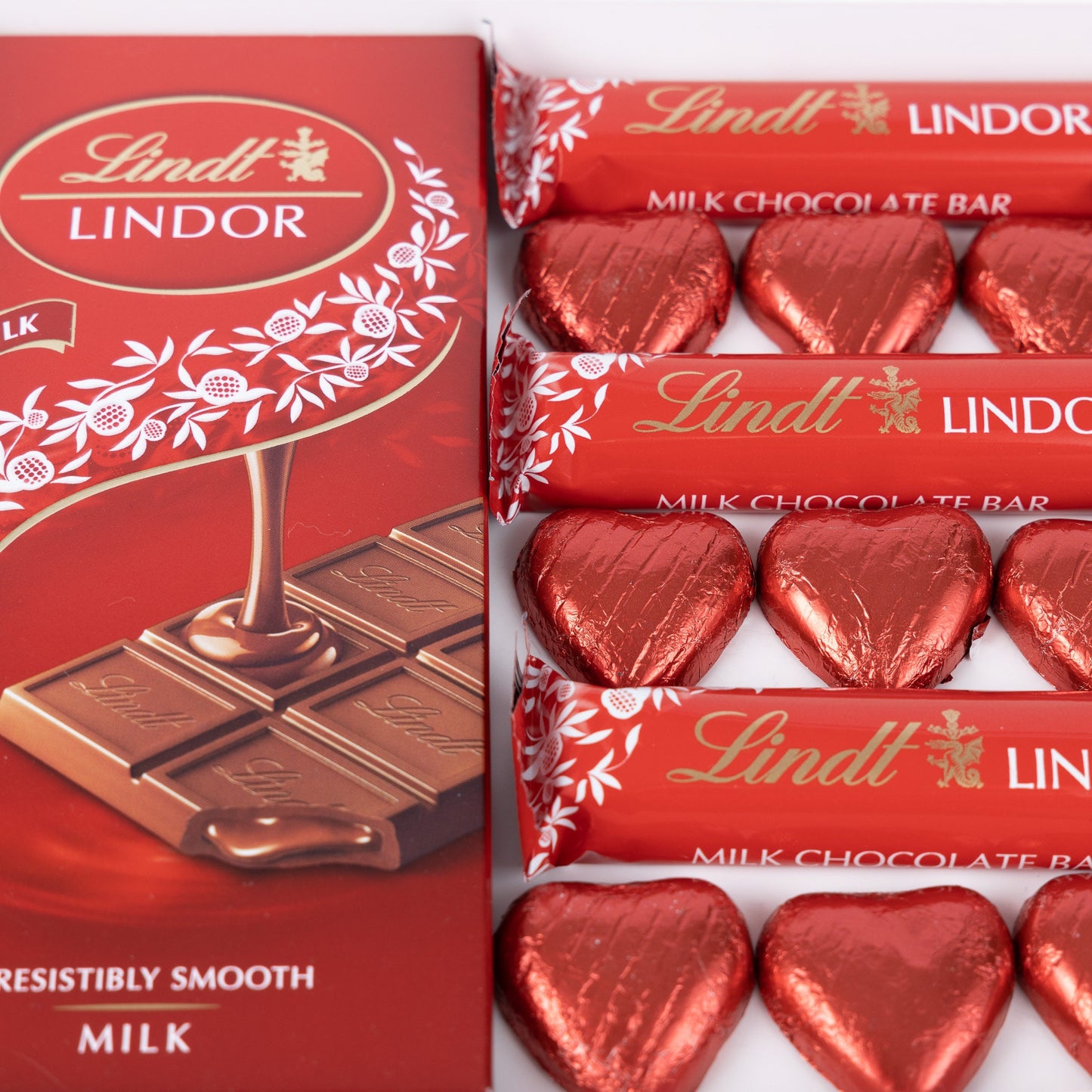 Lindt Lindor Milk Chocolate Bars & Hearts Gift Box Hamper Valentines Present