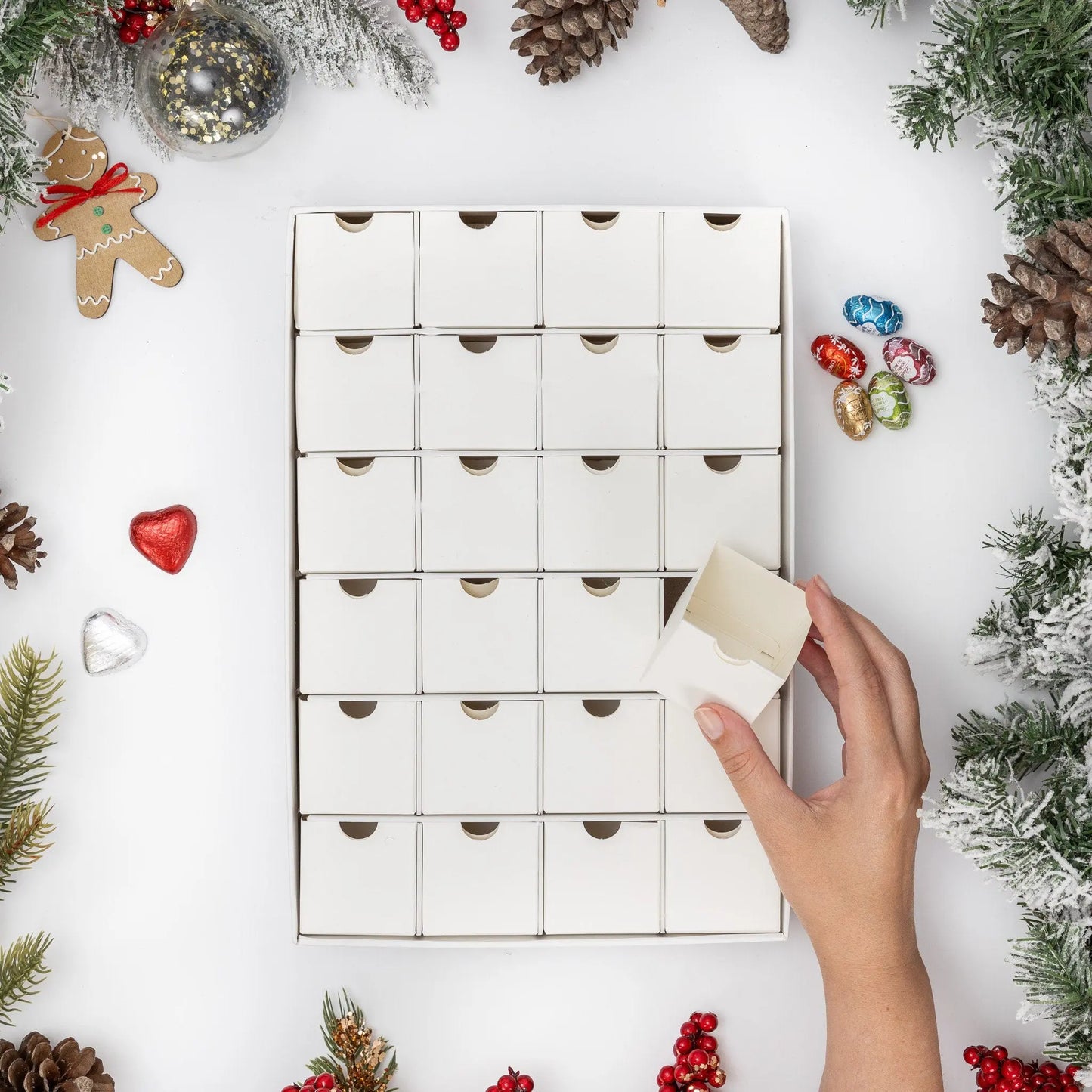 Fill Create & Decorate Advent Calendar 24 Days 1-24 Draws Christmas Countdown Keechi & co.