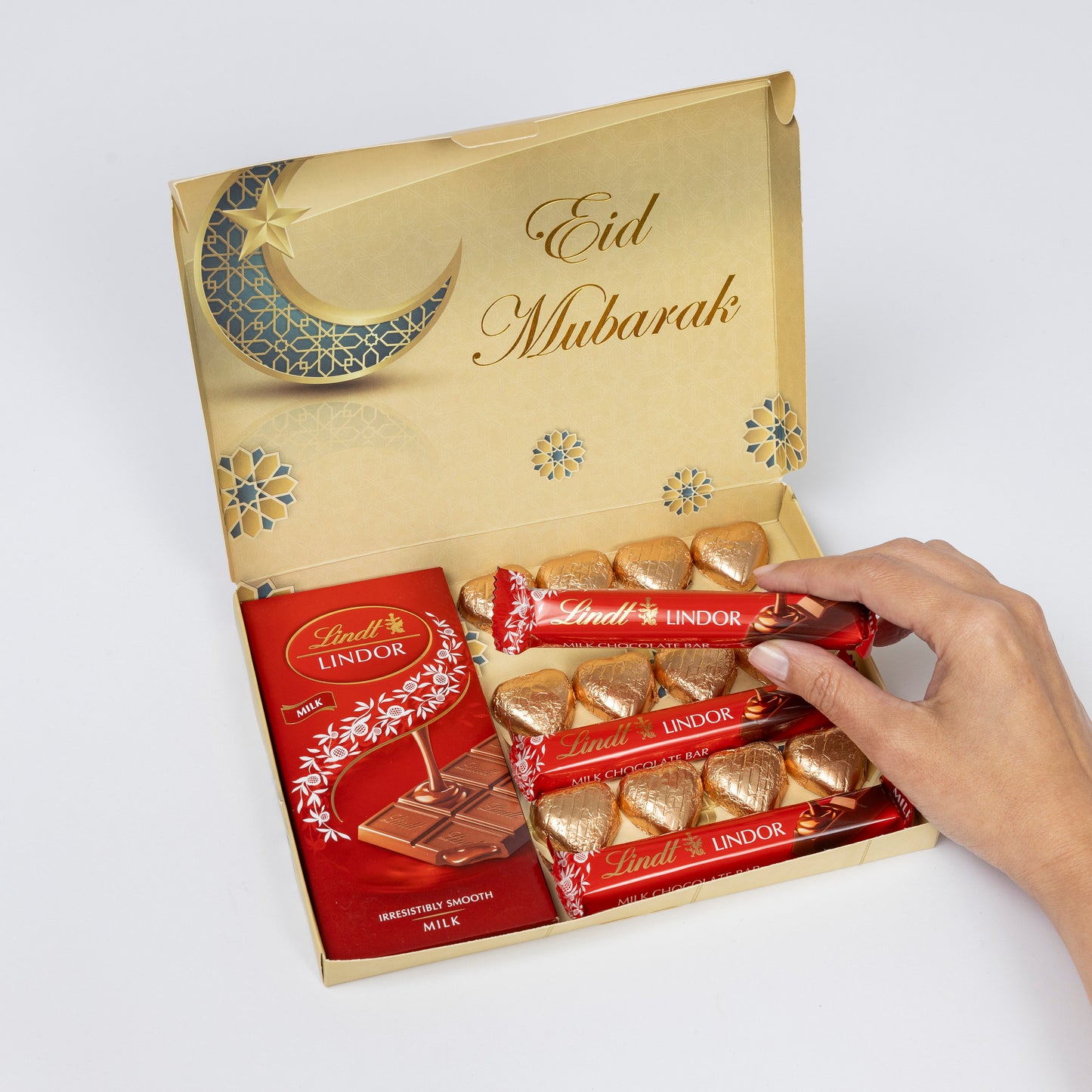 Eid Mubarak Lindt Lindor Milk Chocolate Bars & Hearts Gift Box Treat Hamper