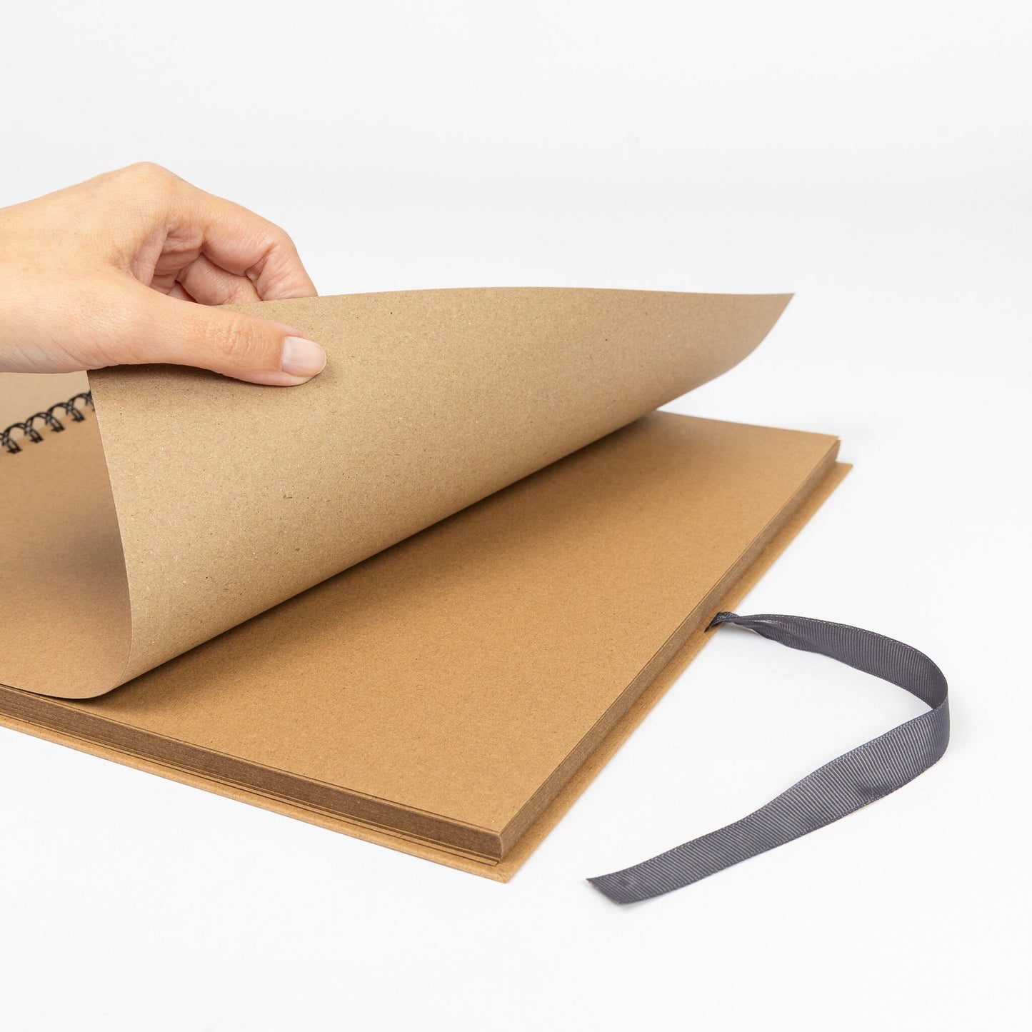 Kraft Scrapbook: Square Spiral-Bound Photo Album (12" x 12")