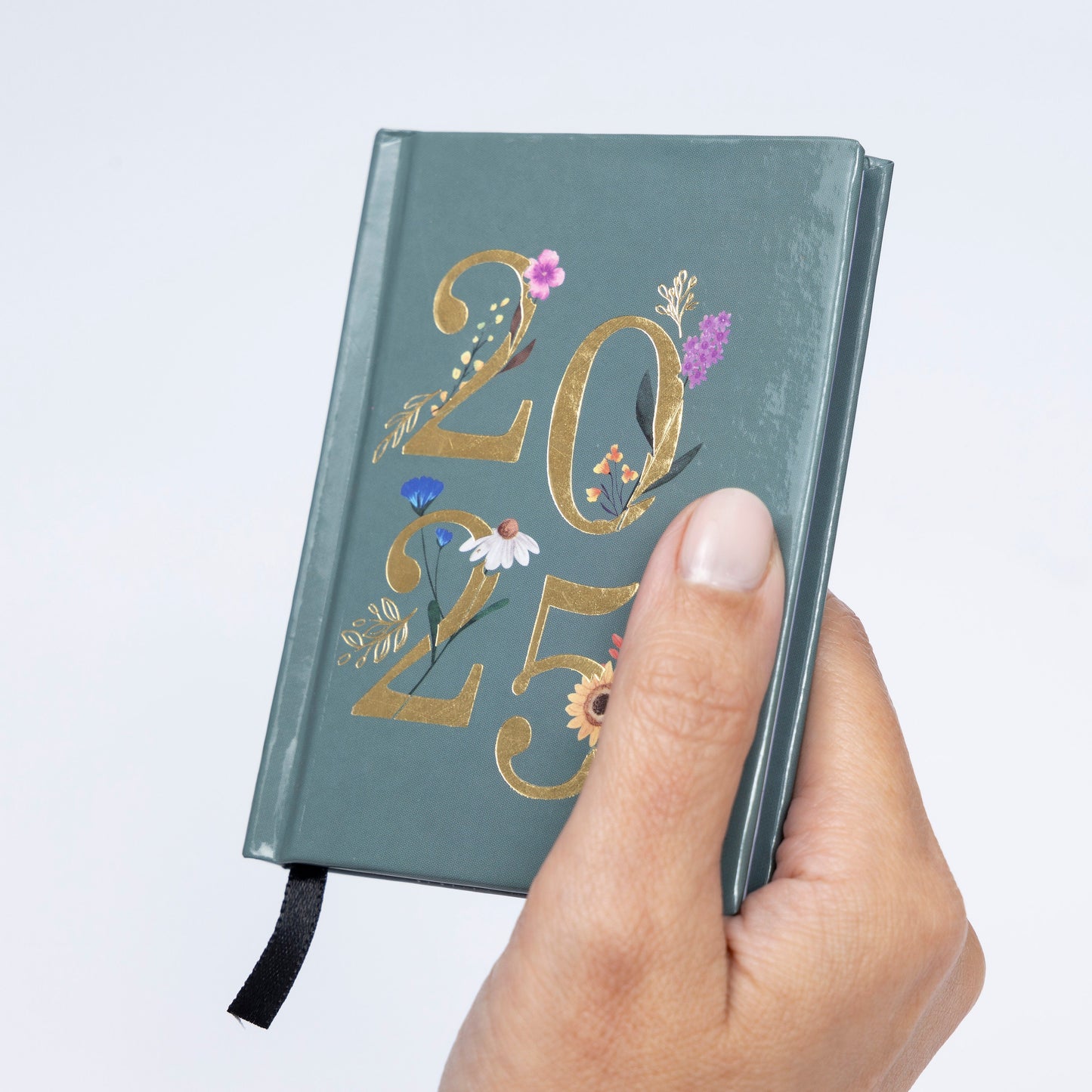 2025 Diary A5 Slim Pocket Size Week to View 2025 Diaries Full Year Planner