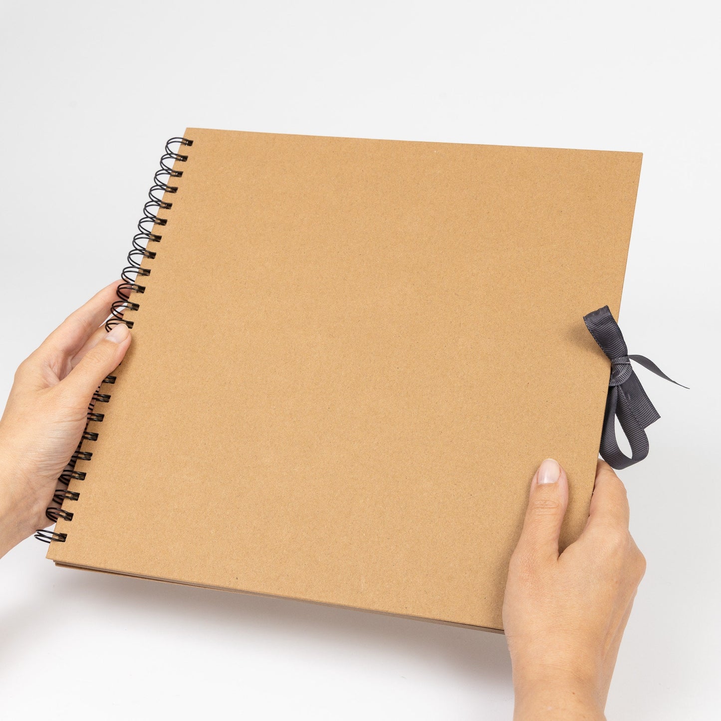 Kraft Scrapbook: Square Spiral-Bound Photo Album (12" x 12")