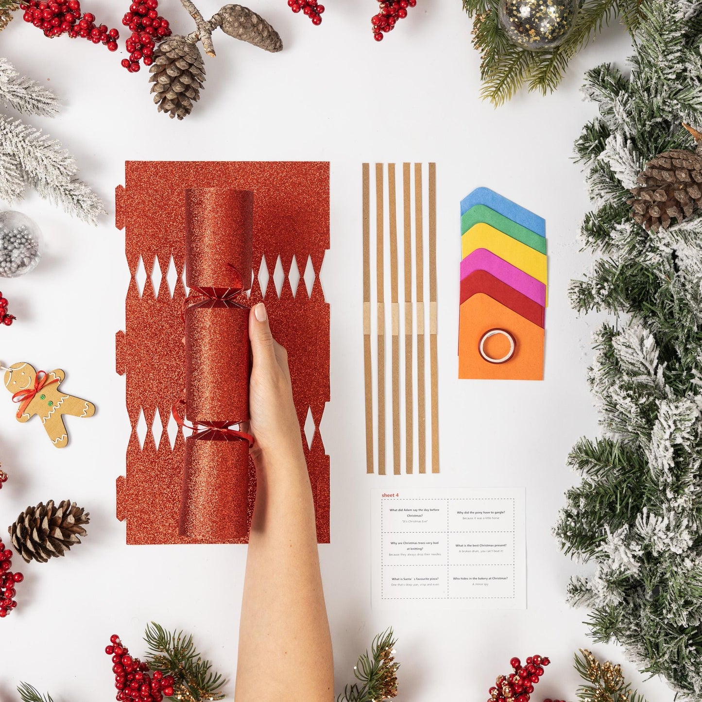 12 Make Your Own Christmas Cracker kit Crackers Hats Snaps RED and silver GLITTER