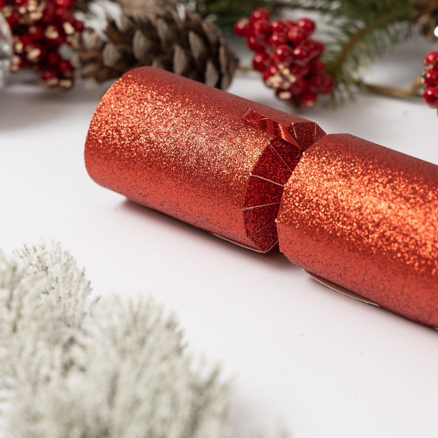 12 Make Your Own Christmas Cracker kit Crackers Hats Snaps RED and silver GLITTER