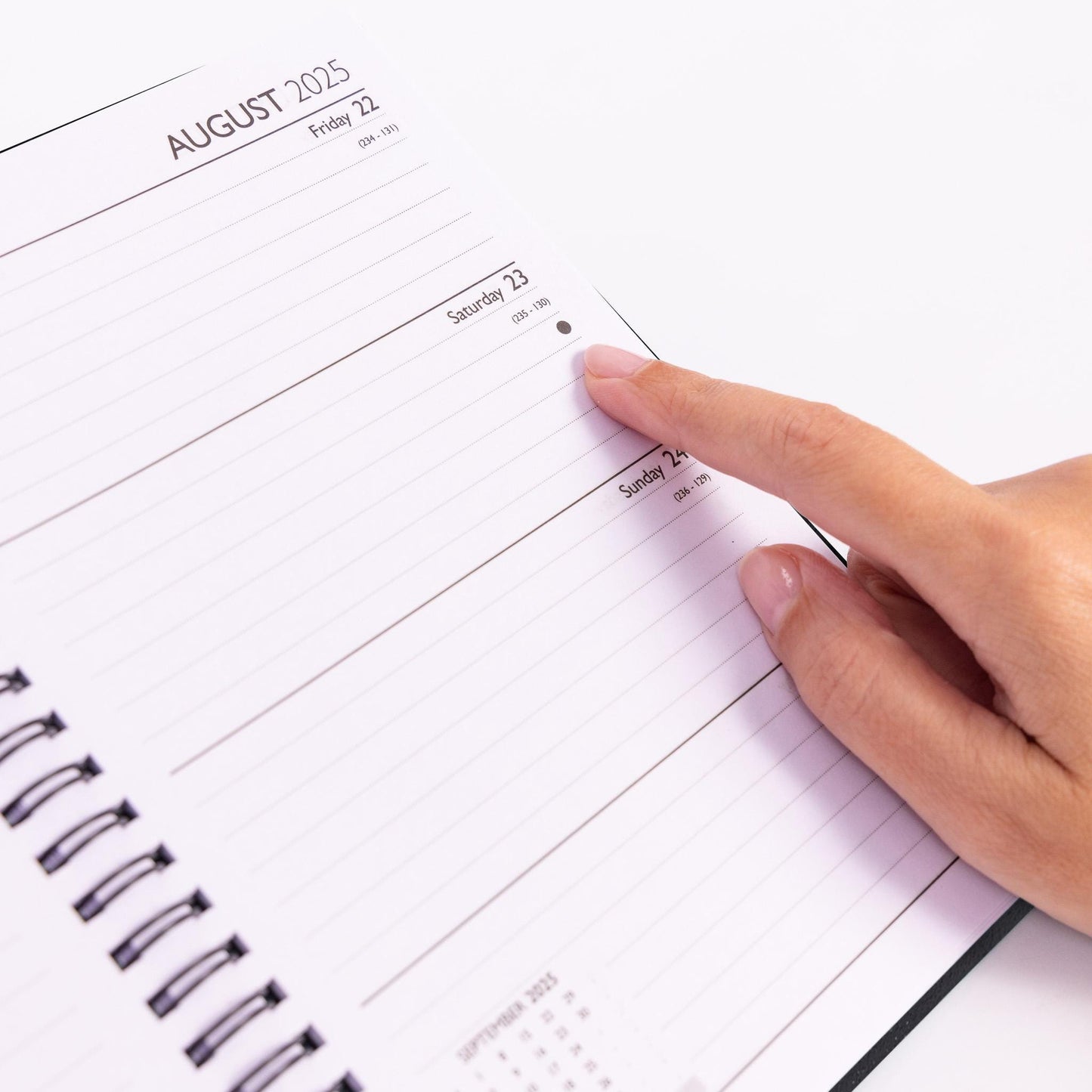 2025 A5 Week To View Diary: Hardback Spiral Planner