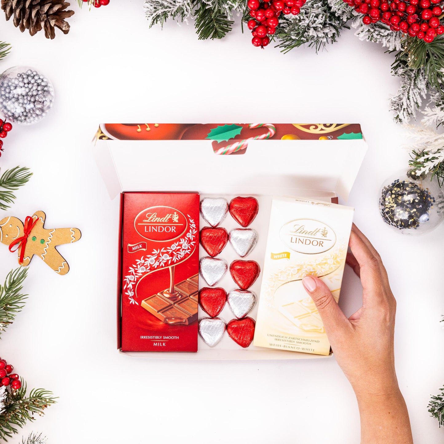 Lindt Lindor Milk White Chocolate Bars Hearts Hamper Gift Merry Christmas