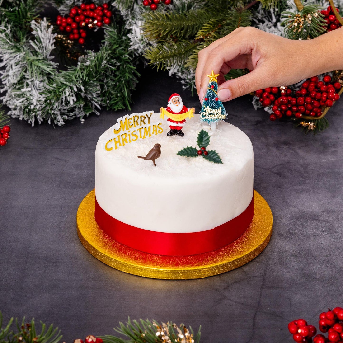 Christmas Cake Decorations Toppers 5 Piece Set Snowman Cupcake Topper Cake Decoration Pieces Merry Christmas 5 pc