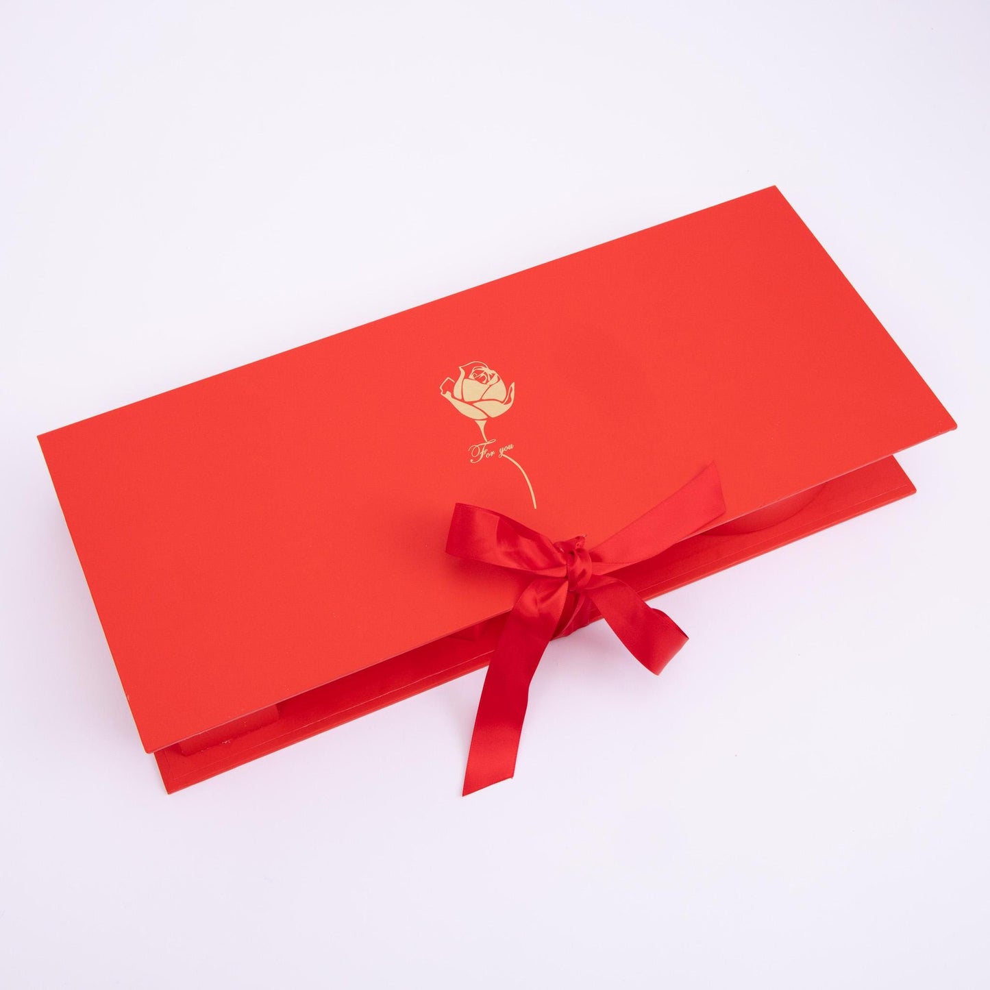 Lindt Milk Chocolate Gift Set: Truffles & Soap Roses Hamper