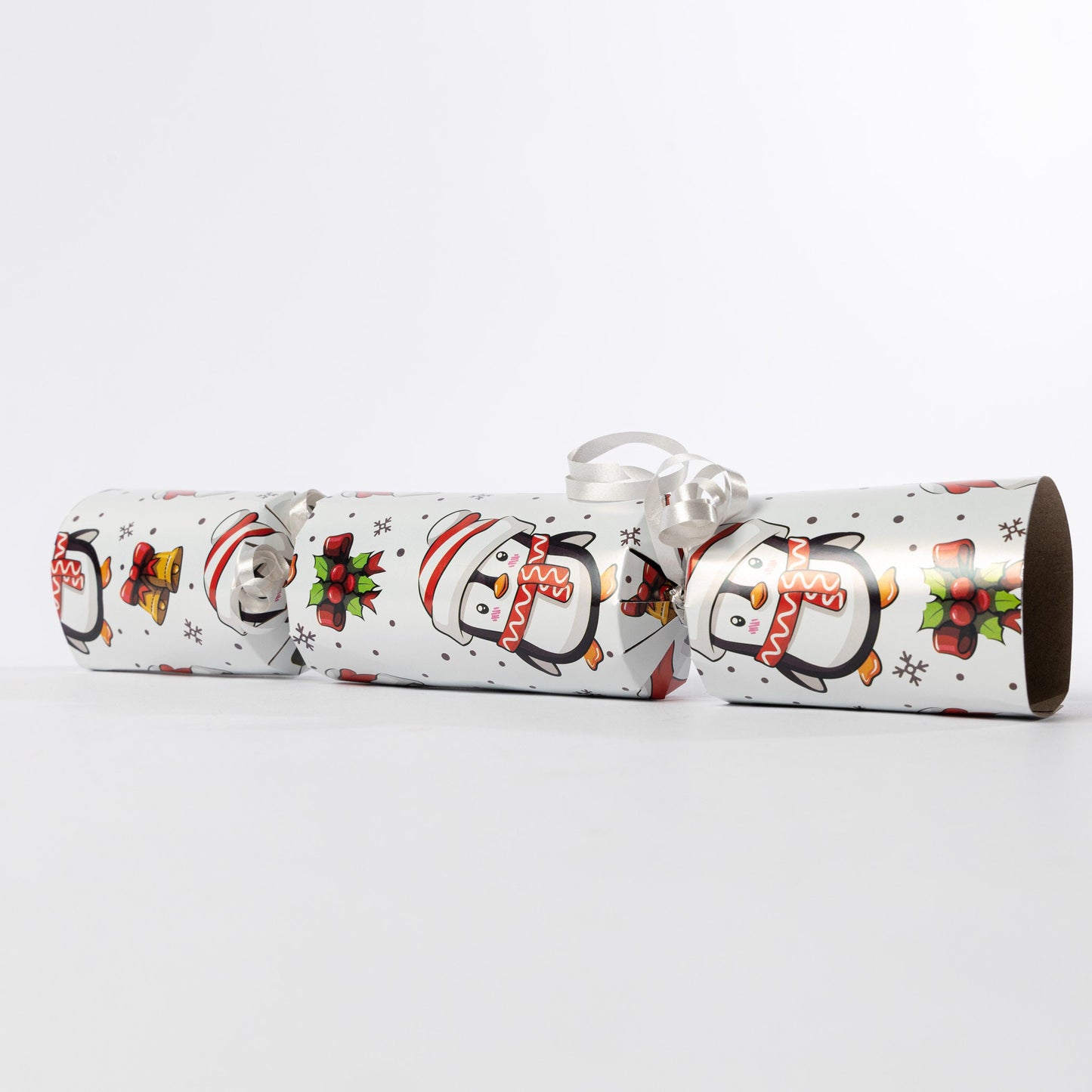12 x Make Your Own Penguin Christmas Crackers