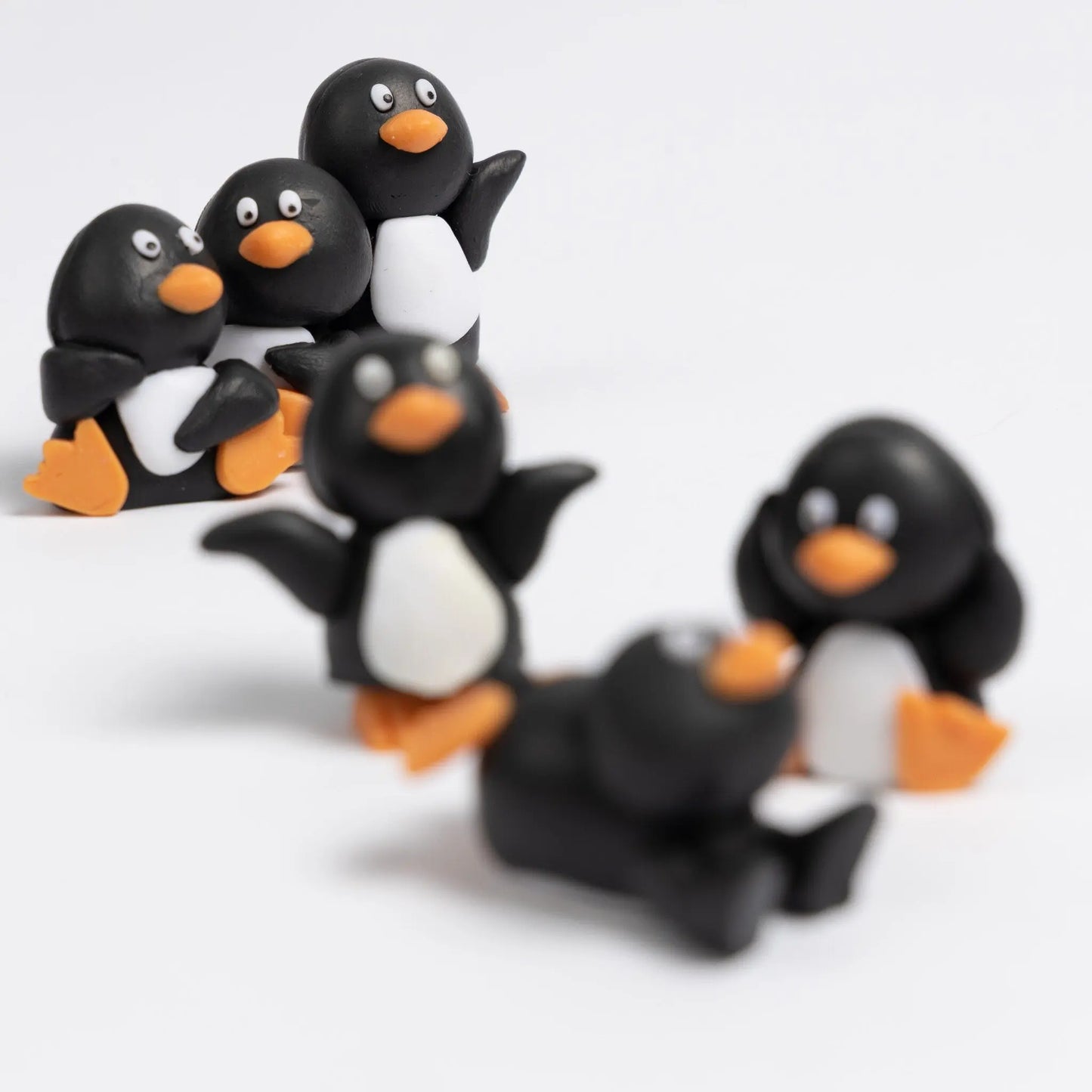 Penguin cake topper 6Pcs Mini Cake Decorations Kit Birthday Wedding Yule Log Christmas Toppers (Penguin) Keechi & co.