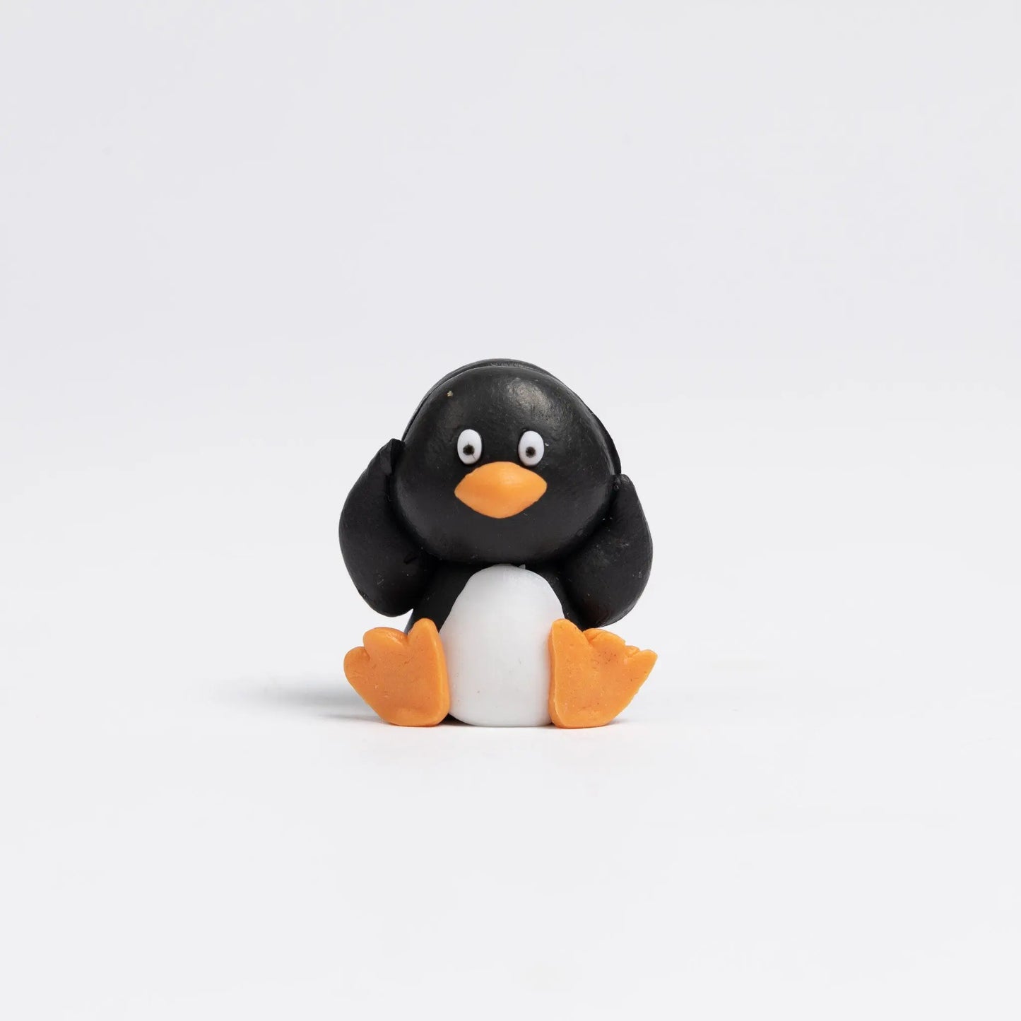 Penguin cake topper 6Pcs Mini Cake Decorations Kit Birthday Wedding Yule Log Christmas Toppers (Penguin) Keechi & co.