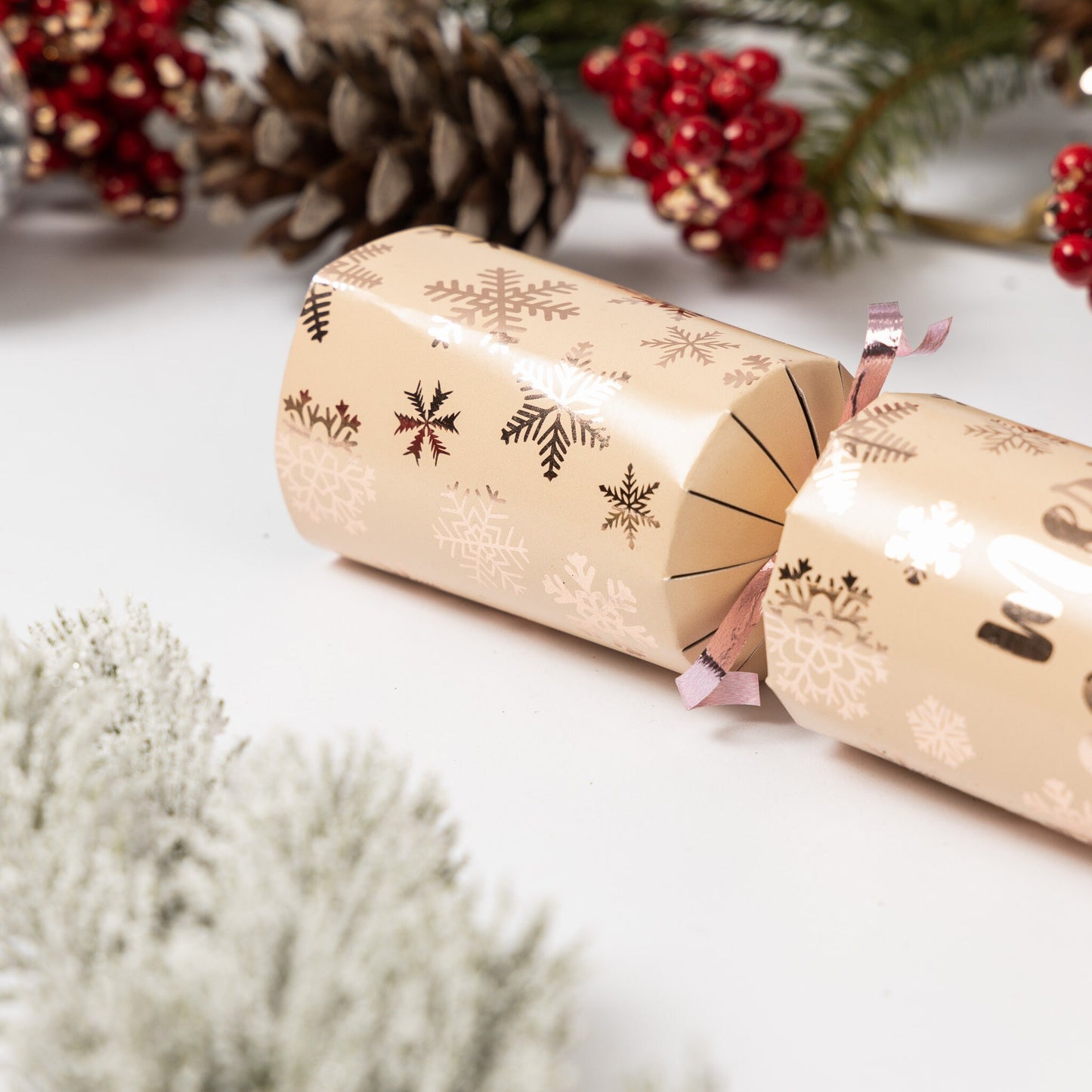 12 x Make Your Own Rose Gold foil Christmas Crackers Keechi & co.