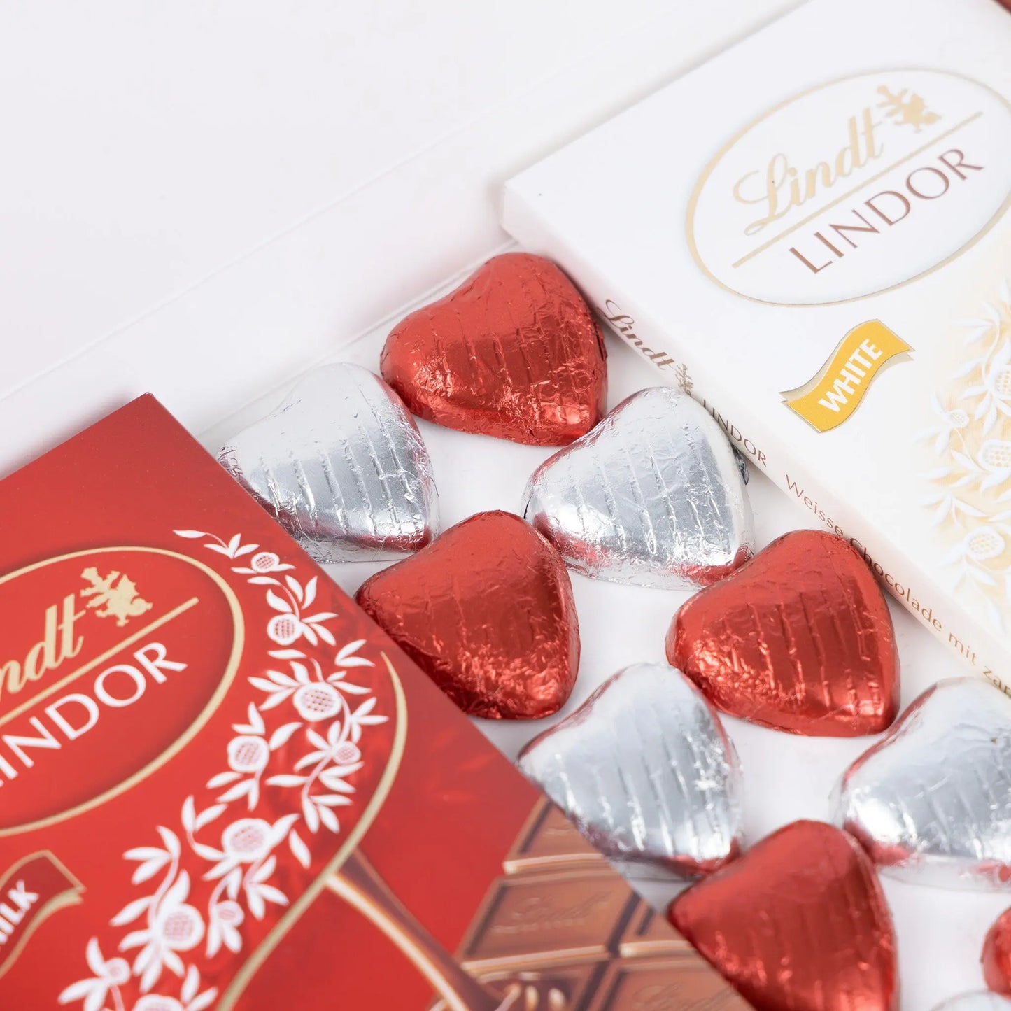 Lindt Lindor Milk White Chocolate Bars Hearts Hamper Gift Box Valentines Present idea Keechi & co.