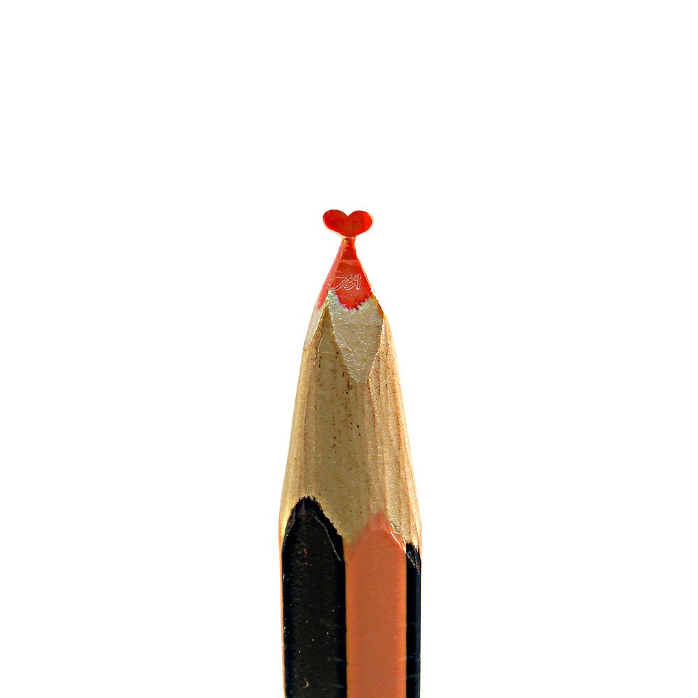 Hand-Carved Pencil Tip Heart Sculpture: Micro Art Gift