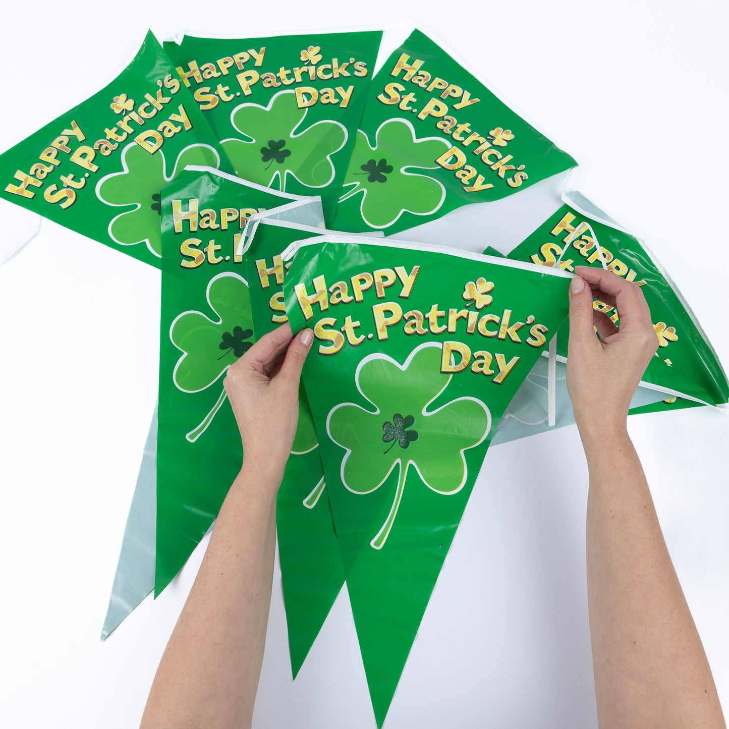 St Patricks Day XL Bunting Large Banner 12ft Long 18"x12" Flag Giant Party Flags Keechi & co.