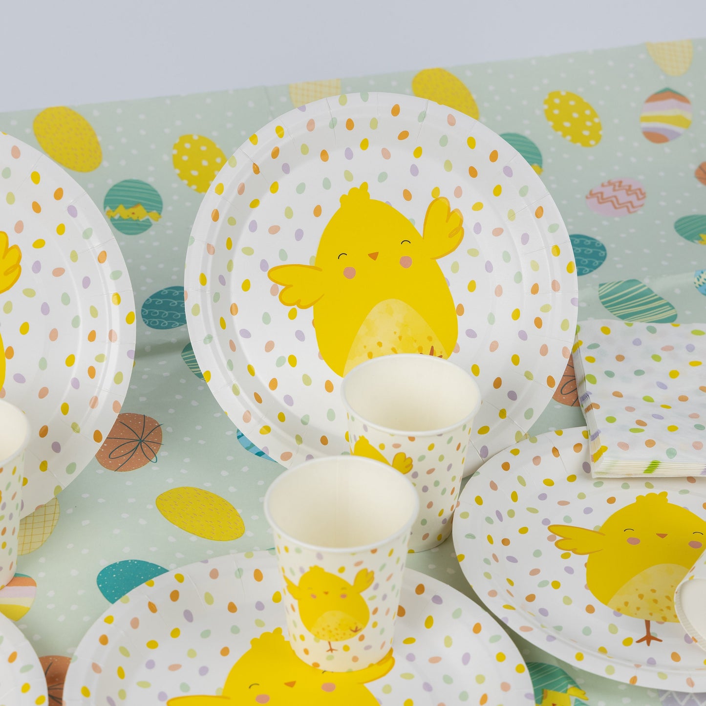 16 Pcs Easter Chick Paper Plates Cups Napkins Food Party Table Cloth Decoration