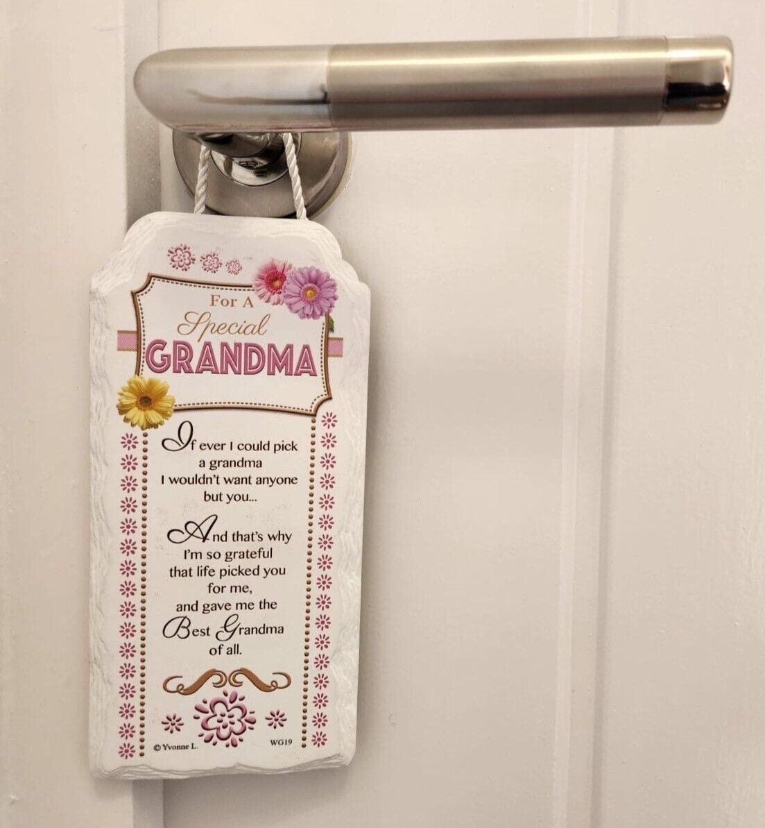 Grandma Mothers Day Gift Ceramic Plaque Keepsake Milk Chocolate Hearts Hamper