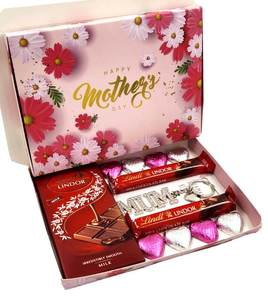 Lindt Lindor Milk Chocolate Bars Hearts Keyring Gift Box Mum Mother's Day