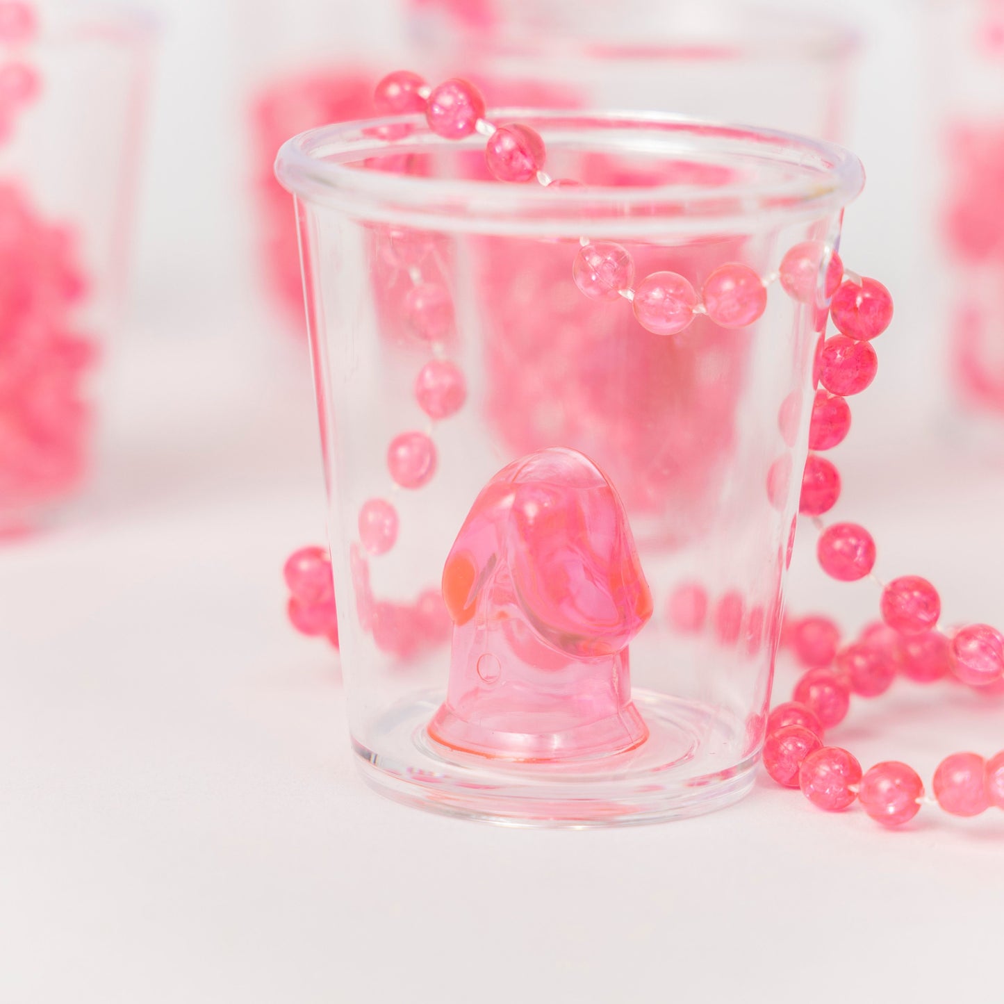 Pink Hen Night Party Willy bride to be Shot Glass Glasses & Necklace