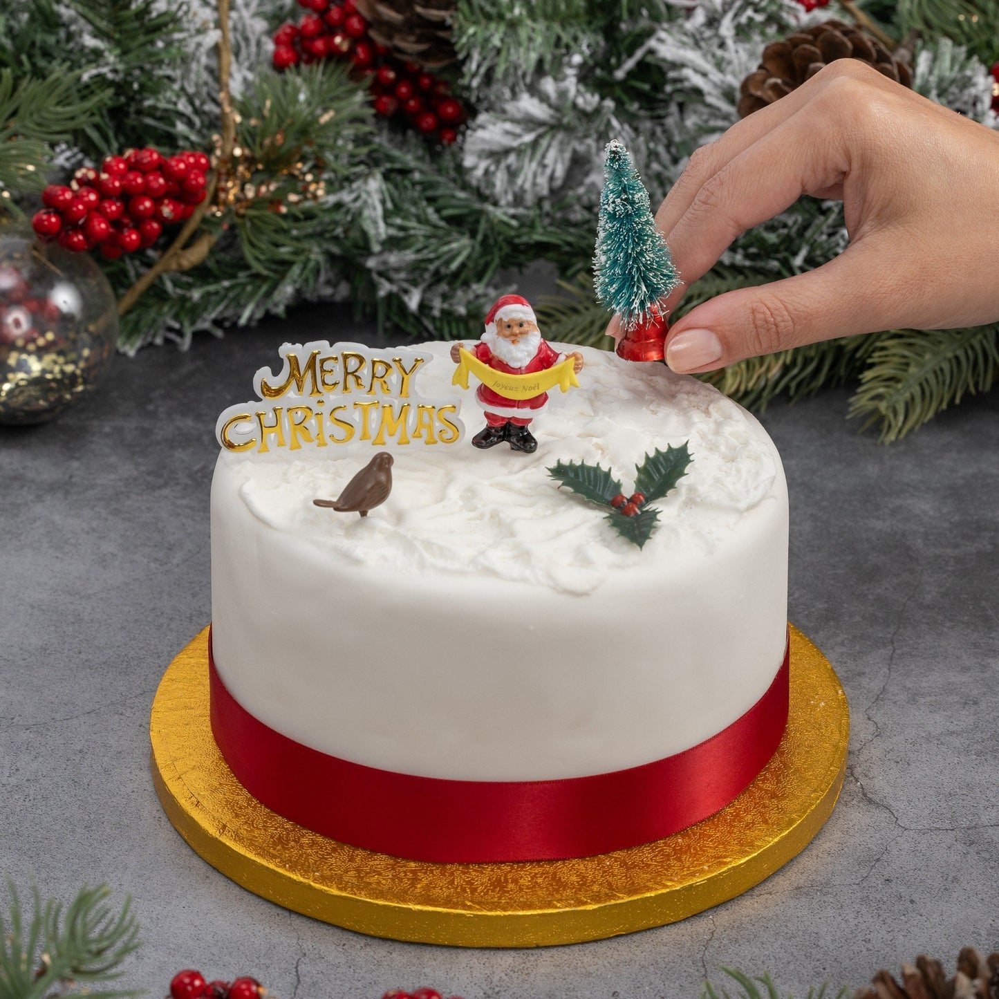 5 piece SET Merry Christmas Cake Decorations yule log cupcake toppers Keechi & co.
