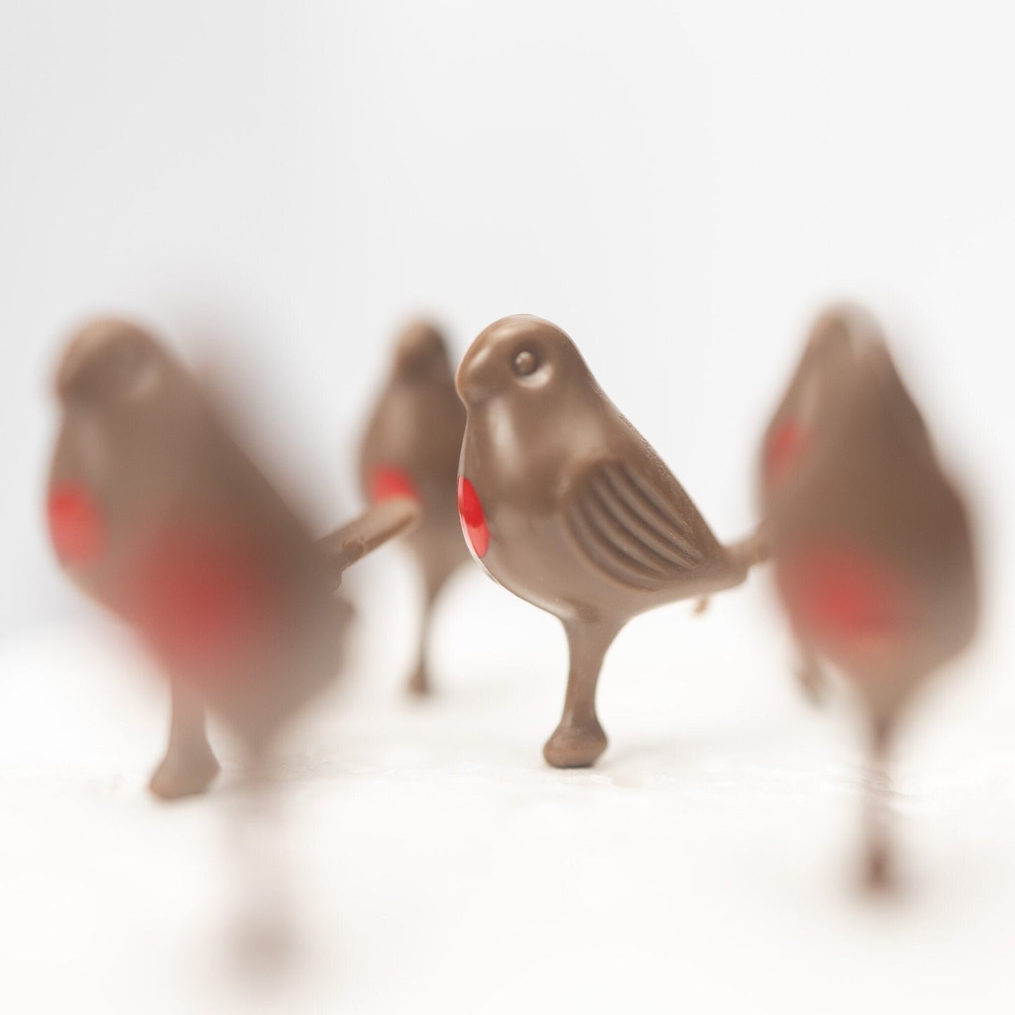 20 Robins Christmas Cake Decorations Robins Red Robin Yule Log Cupcake Cake Pops Keechi & co.