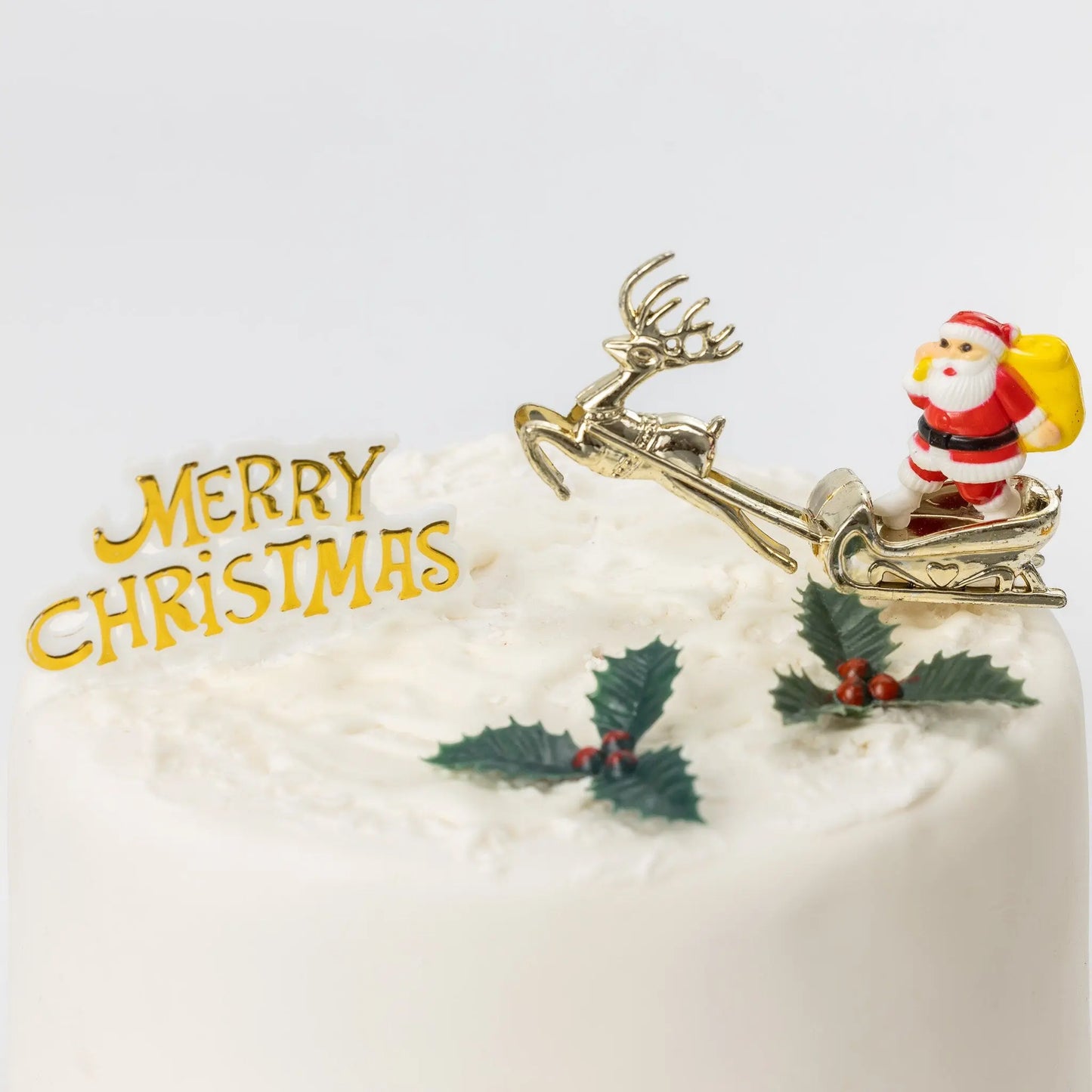 Merry Christmas Cake Decorations yule log cupcake toppers cake frill red with gold set combo 4 piece SET Keechi & co.