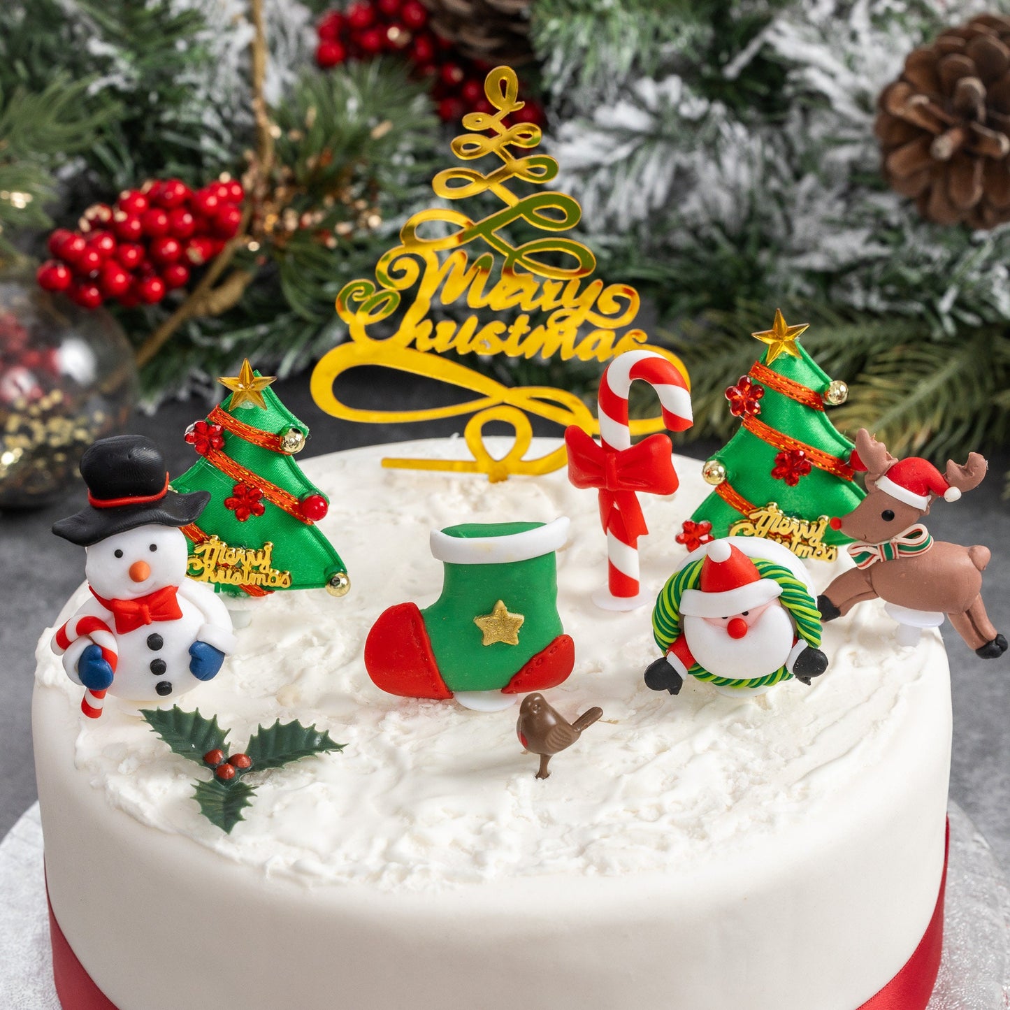 luxury piece deluxe  setSET Merry Christmas Cake Decorations yule log cupcake toppers 10 x