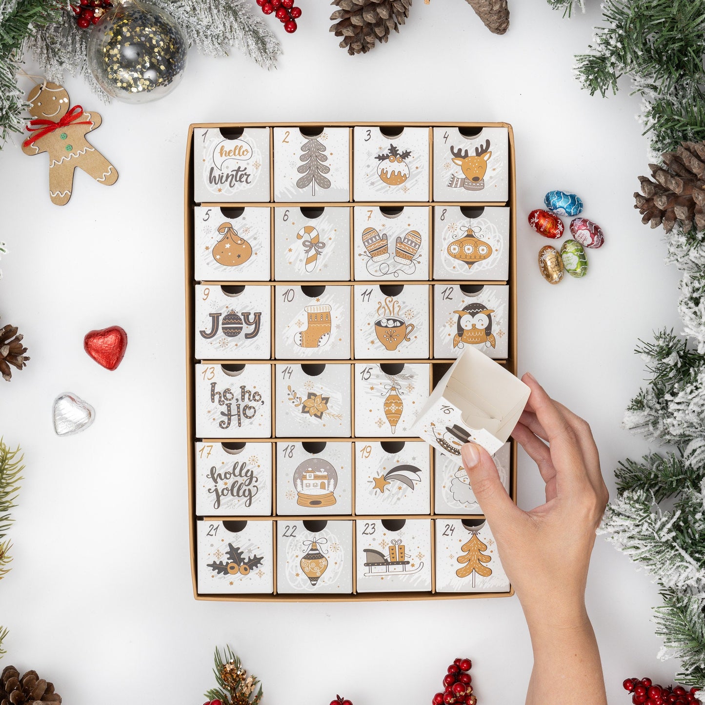 Fill Make your Own Advent Calendar 24 Days 1-24 Draws Christmas Countdown
