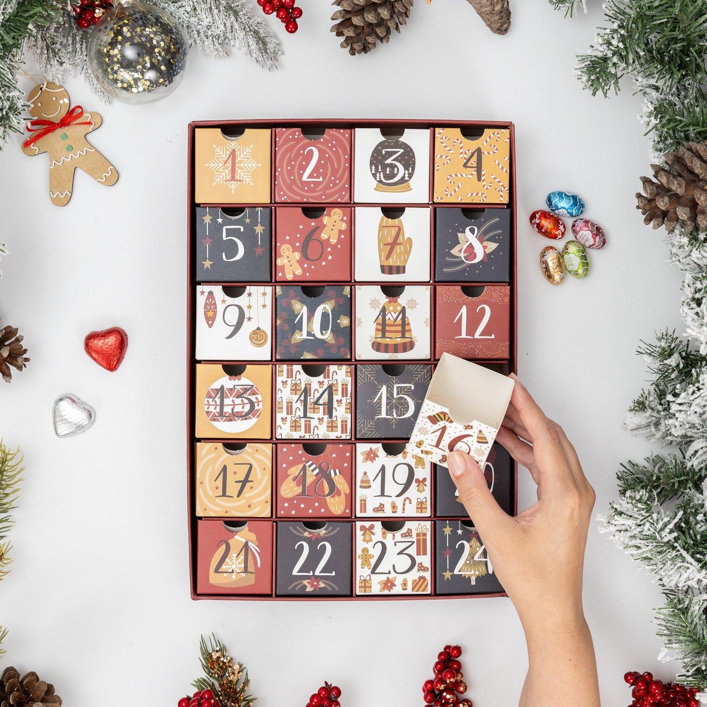 Fill Make your Own Advent Calendar 24 Days 1-24 Draws Christmas Countdown