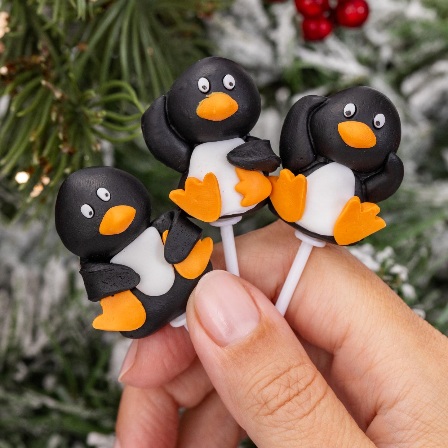 Penguin cake topper 6Pcs Mini Cake Decorations Kit Birthday Wedding Yule Log Christmas Toppers (Penguin)