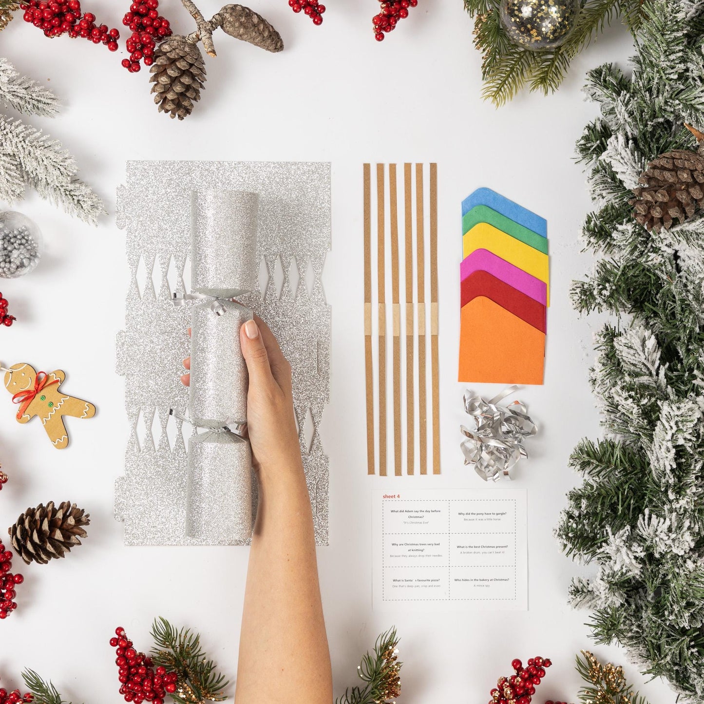 Make Your Own Christmas Cracker kit Crackers Hats Snaps yellow green pink purple navy gold silver GLITTER packs of 6,12,18 and 24 Etsy