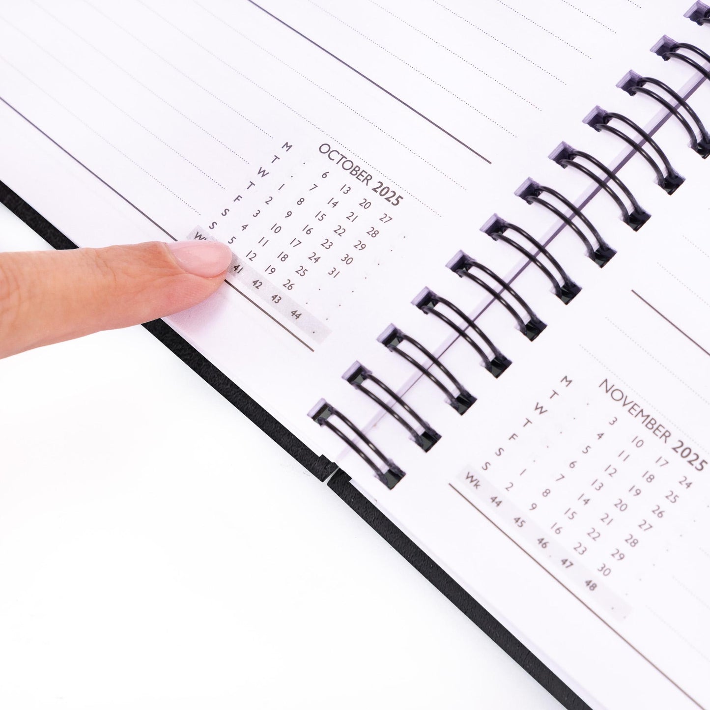 2025 A5 Week To View Diary: Hardback Spiral Planner