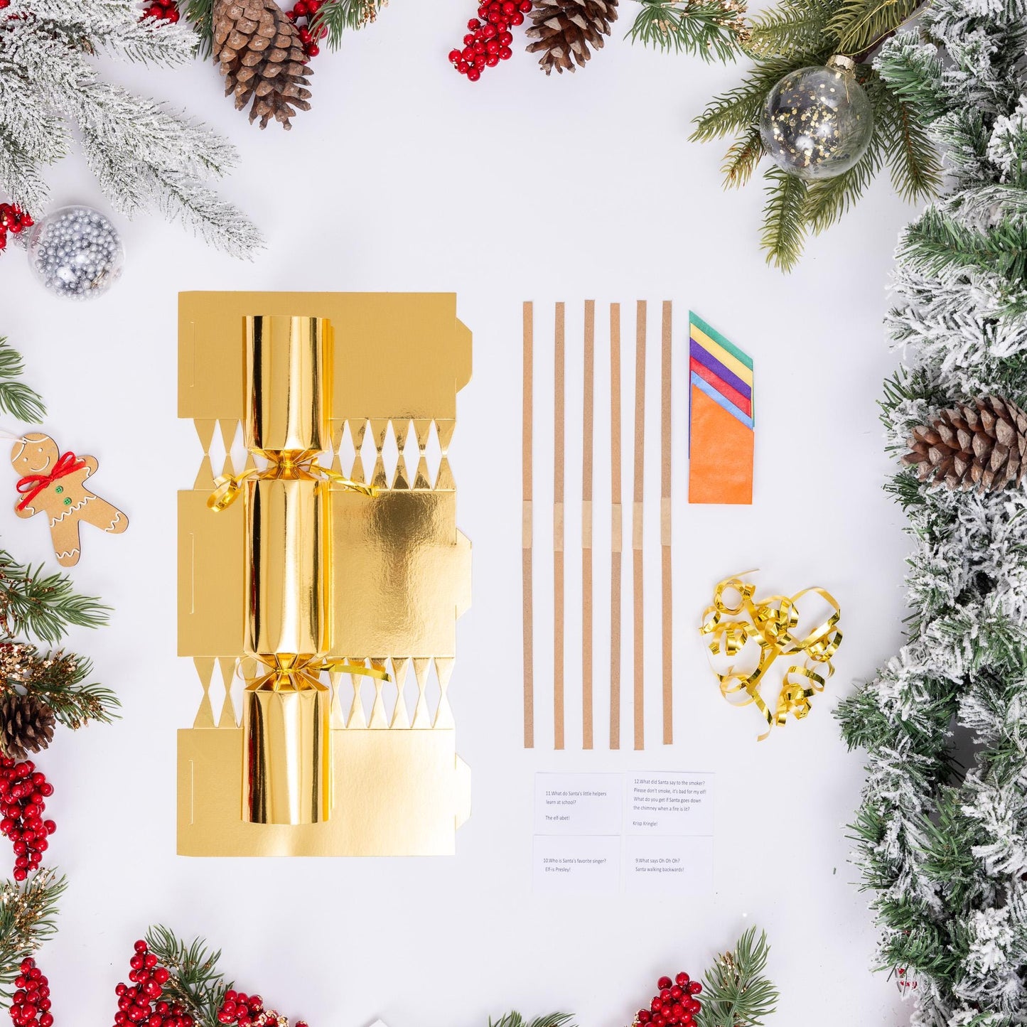 12 Make Your Own Christmas Cracker kit Crackers Hats Snaps gold foil