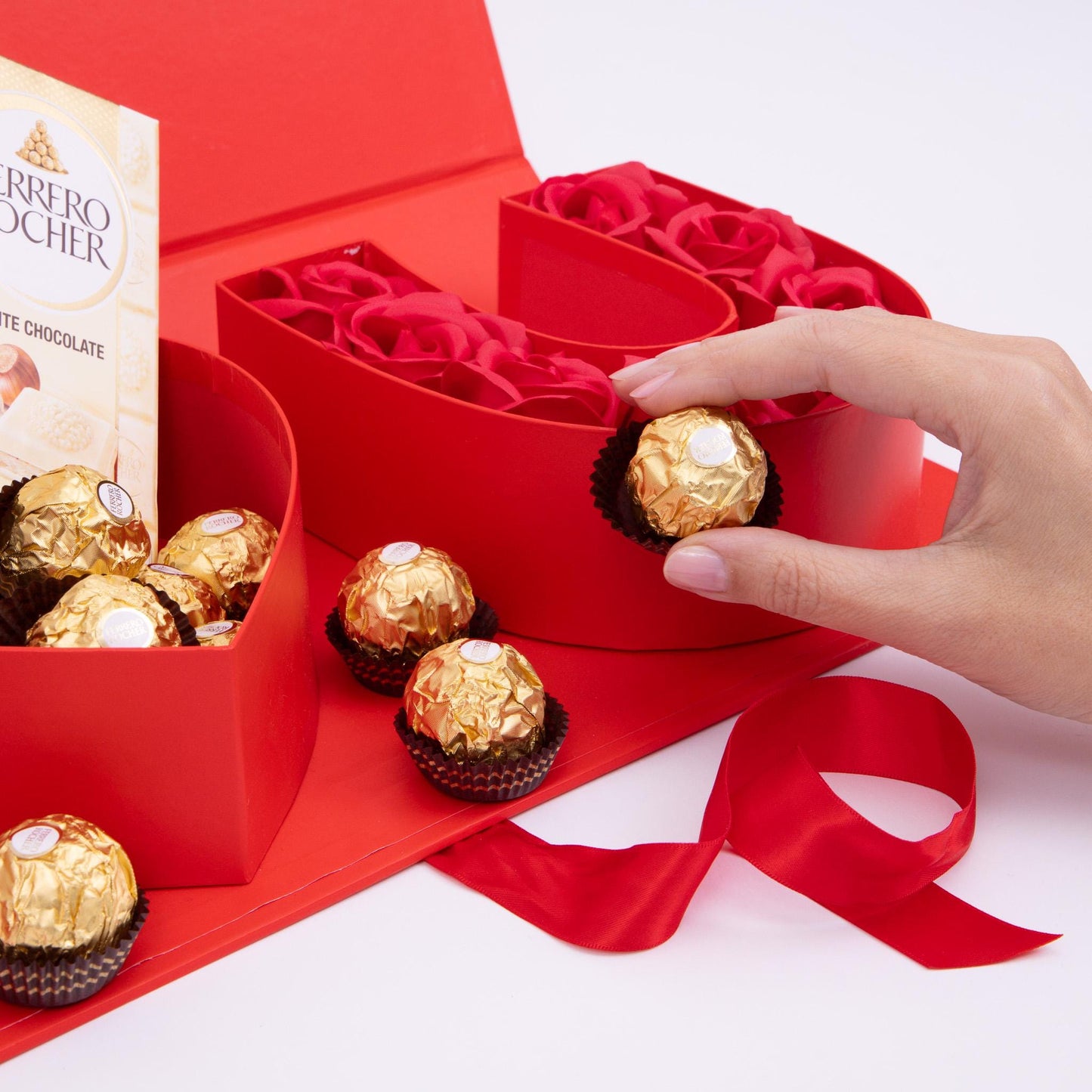 Ferrero Rocher Chocolate Gift Box: Milk & White Chocolate Hamper