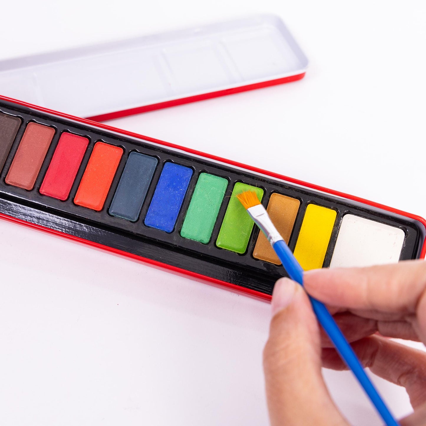 Artist Watercolour Paint Set of 12 Colour Blocks Pans & Paintbrush In Metal Tin