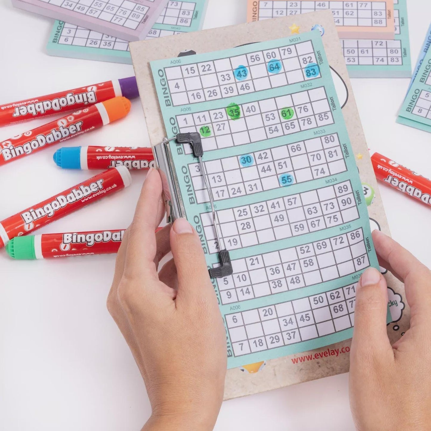 Bingo Board with 3 Colorful Dabbers: Lucky Clip Board