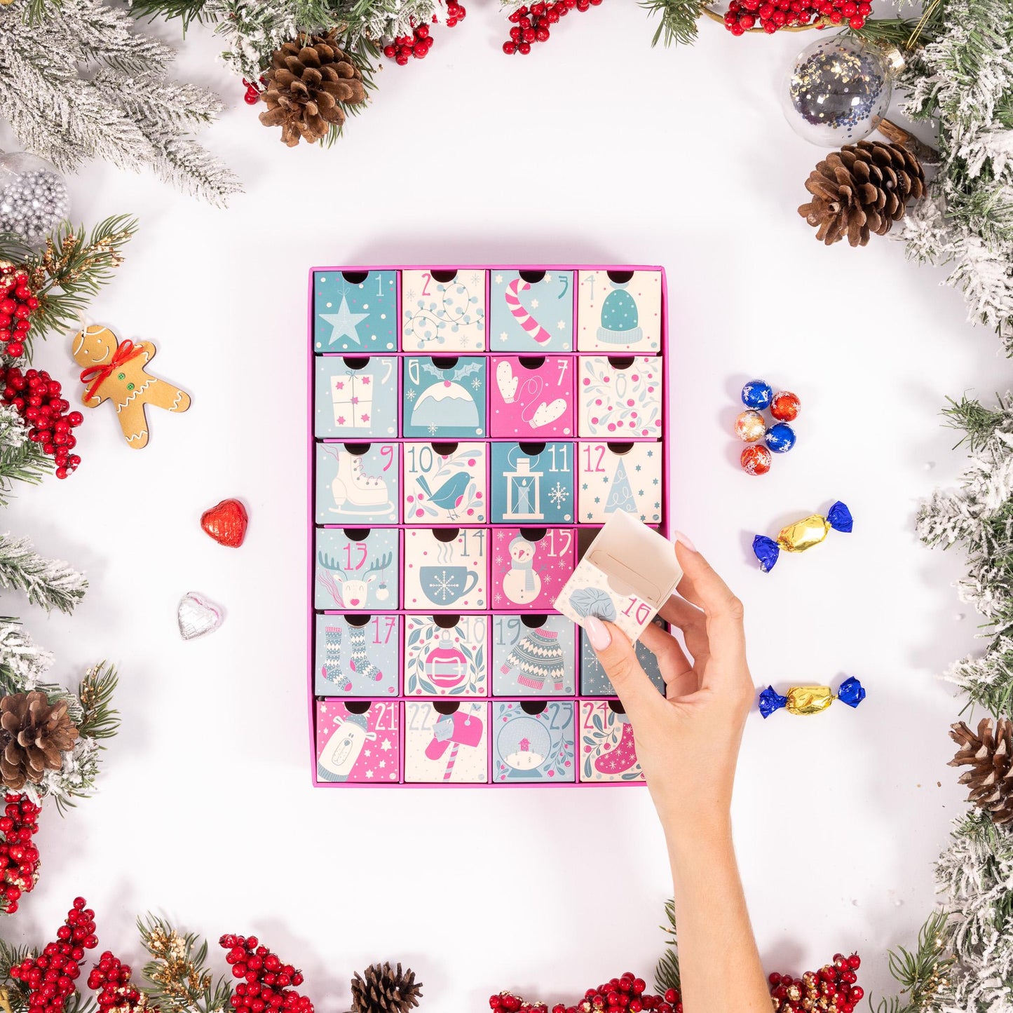 Fill your Own Advent Calendar 1-24 Draws Christmas Countdown