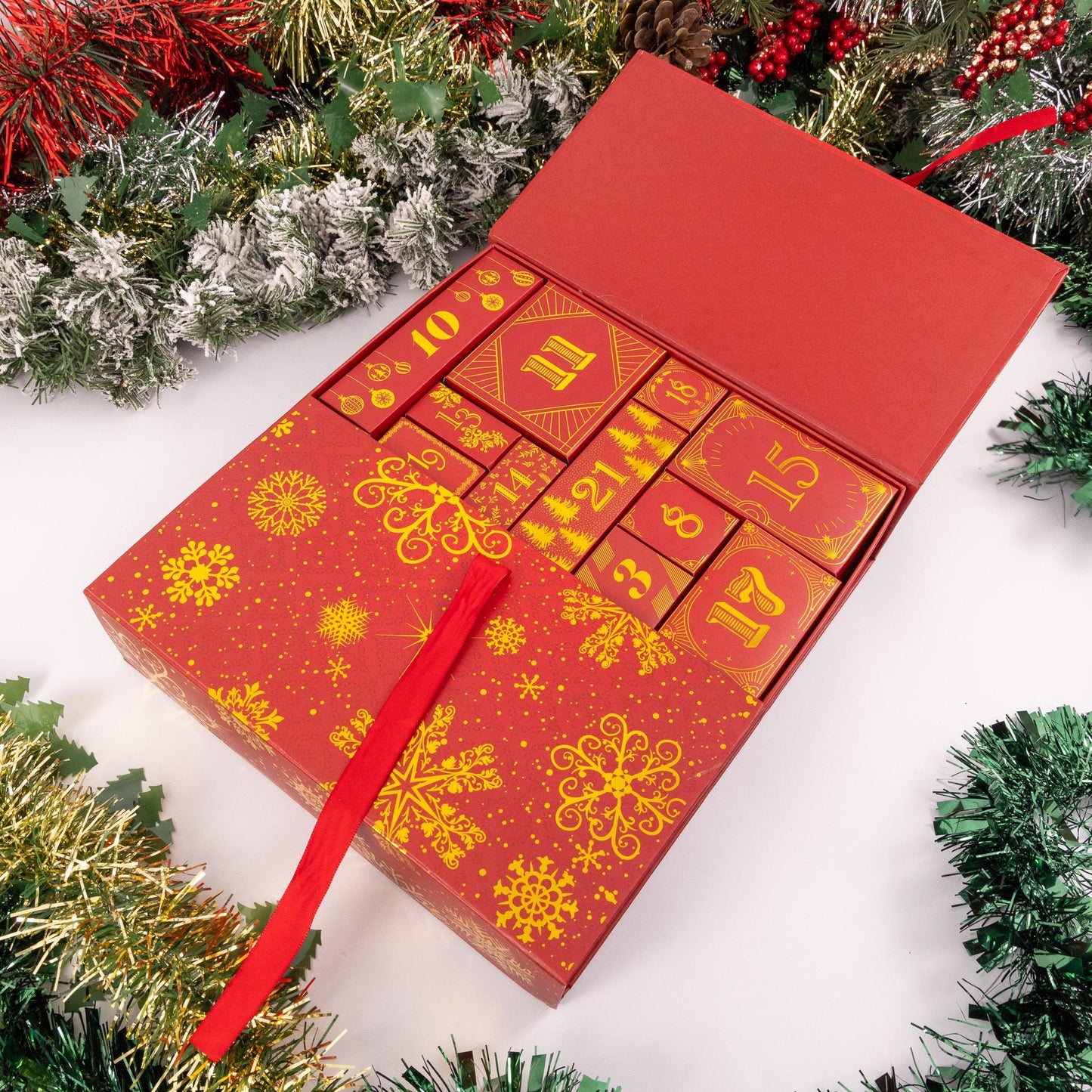 Christmas Advent Calendar Fill your Own 1-24 Day Boxes Luxury Countdown red